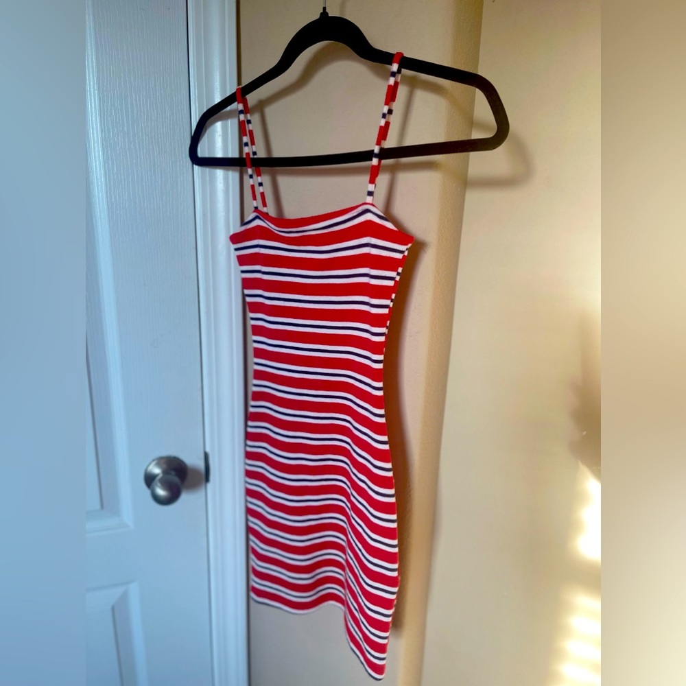 DIVIDED DRESS SIZE 0